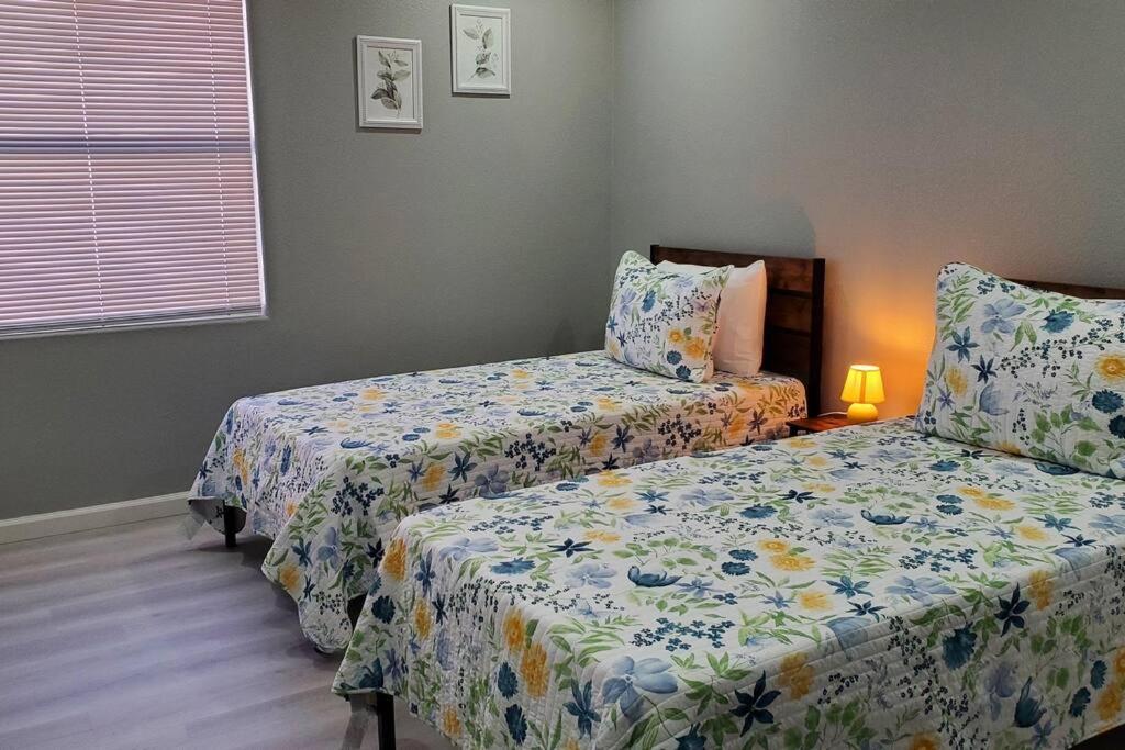 Comfortable Family Home Las Vegas Ngoại thất bức ảnh